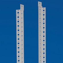 R5MVE22 | Стойки вертикальные, для поддержки разделителей, В=2200мм, 1 упаковка - 2шт.